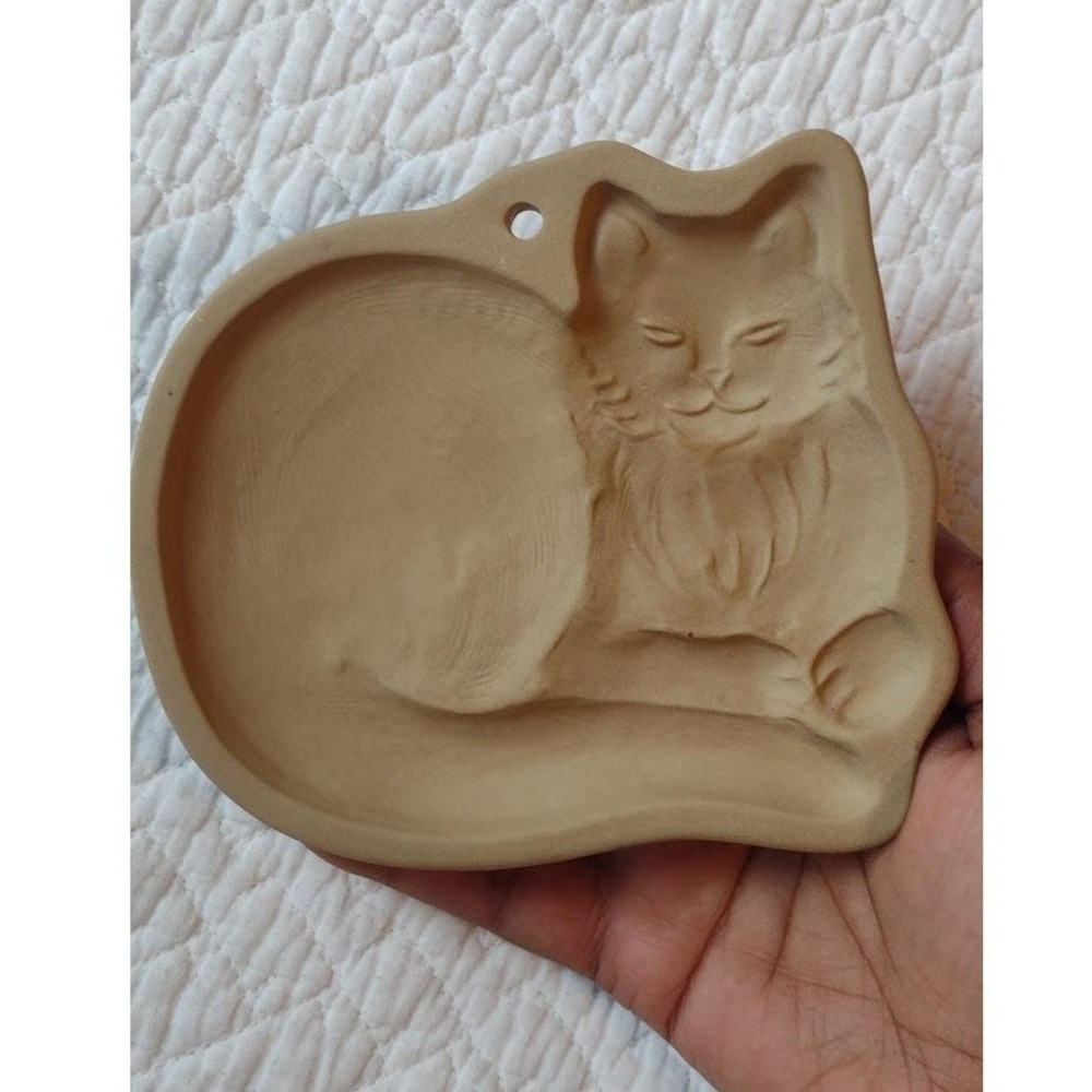 VTG  Brown Bag Cookie Art 1992 Sleeping Cat Ceramic Shortbread Mold Hill Design